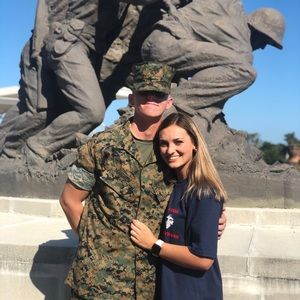 Meet your Posher, Dakota